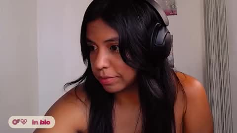 Bonnies Secret Garden  online show from 05-21-26, 04:47