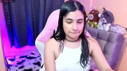 Karen online show from 05-26-26, 02:51
