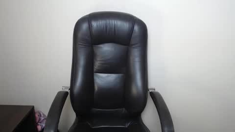 Snapshot of bonniexxx_ chatting on 02-13-26, 10:11 Bonnie online show from 02-13-26, 10:11