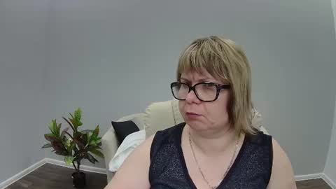 bonnnyboobsy online show from 07-22-26, 09:28