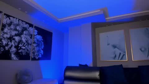 Bonny online show from 03-28-26, 08:19