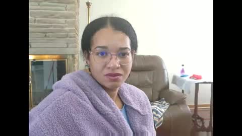 Queen Bon Vivantt online show from 12-16-25, 03:06