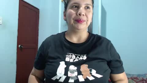 Snapshot of boobs_helling_ chatting on 03-07-25, 08:00 Luciana independent model online show from 03-07-25, 08:00