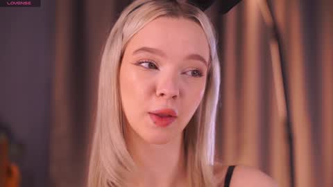 Alina online show from 01-12-26, 07:35