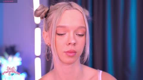 Alina online show from 04-10-26, 07:02