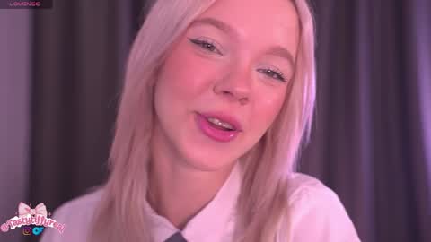 Alina online show from 05-29-26, 09:29