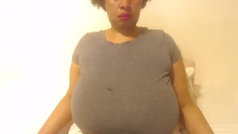 boobyqueen online show from 09-17-25, 05:58