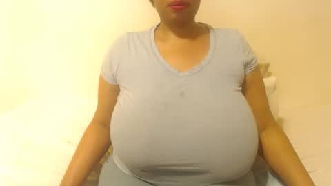 boobyqueen online show from 09-26-25, 03:54