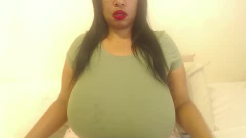 boobyqueen online show from 11-02-25, 05:10