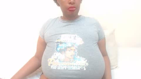 boobyqueen online show from 04-06-26, 11:11