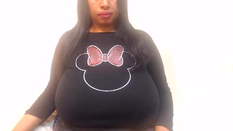 boobyqueen online show from 06-08-26, 06:30