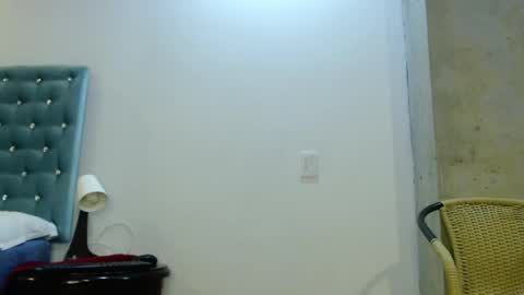 MARIANA online show from 05-10-26, 10:37