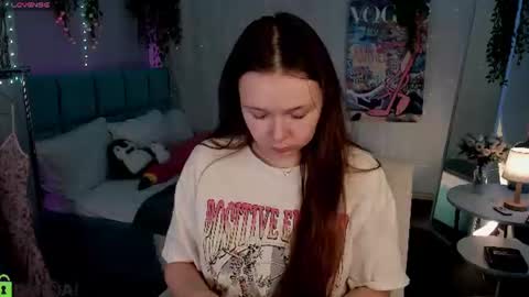 Milena online show from 06-30-26, 02:56
