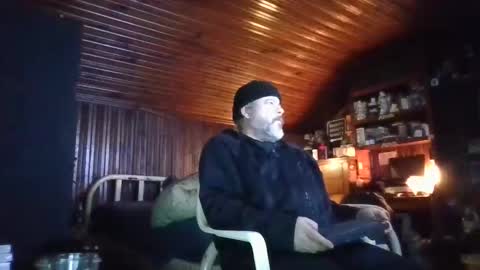 Snapshot of booshy chatting on 01-10-25, 10:28 Booshwa online show from 01-10-25, 10:28