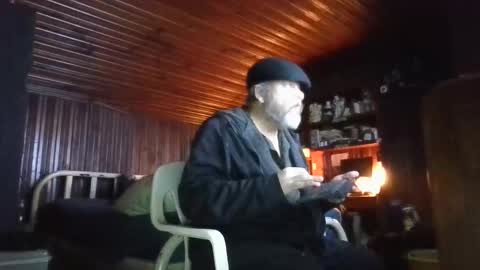 Snapshot of booshy chatting on 01-13-25, 12:45 Booshwa online show from 01-13-25, 12:45