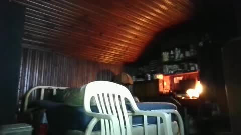 Snapshot of booshy chatting on 01-31-25, 02:04 Booshwa online show from 01-31-25, 02:04