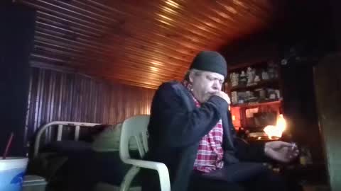 Snapshot of booshy chatting on 02-03-25, 12:25 Booshwa online show from 02-03-25, 12:25