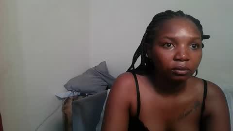bootie_caramel online show from 05-10-26, 01:05