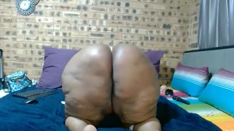 bootytwerkxxx online show from 04-01-26, 01:39