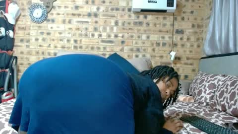 bootytwerkxxx online show from 07-15-26, 10:37