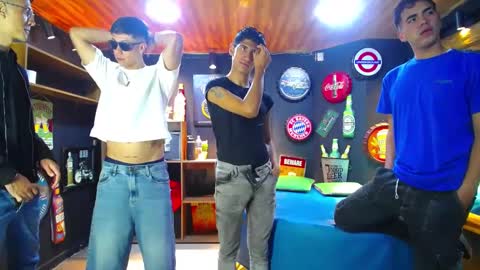Snapshot of boranget chatting on 09-12-25, 11:32 boranget online show from 09-12-25, 11:32