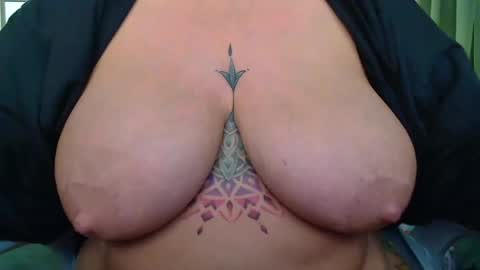 BoredCountryGirl online show from 07-01-26, 07:54