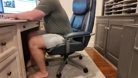 Snapshot of boredhorndog chatting on 09-15-25, 05:57 Boredhorndog online show from 09-15-25, 05:57