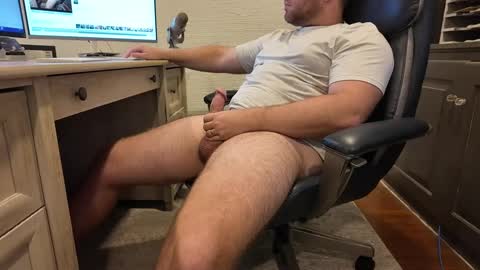 Snapshot of boredhorndog chatting on 09-17-25, 02:08 Boredhorndog online show from 09-17-25, 02:08