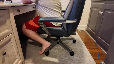 Snapshot of boredhorndog chatting on 10-06-25, 04:32 Boredhorndog online show from 10-06-25, 04:32