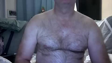 Snapshot of bose36 chatting on 11-26-25, 01:17 bose36 online show from 11-26-25, 01:17