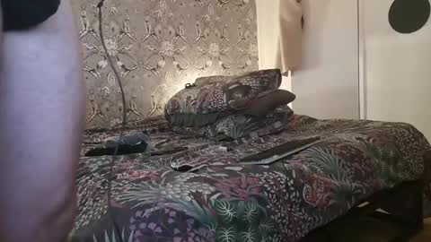 Snapshot of boshllama chatting on 01-20-25, 03:04 James online show from 01-20-25, 03:04