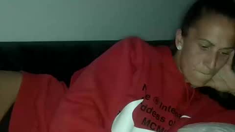 Snapshot of bosslady99 chatting on 09-12-25, 05:35 Bosslady99 online show from 09-12-25, 05:35