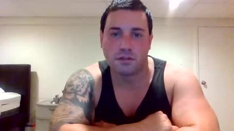 The Italian Boss  online show from 11-17-25, 02:06