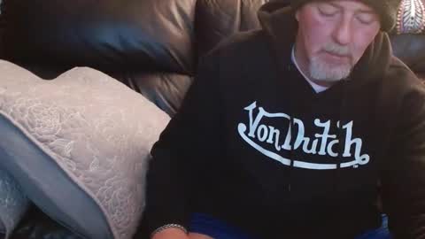 Snapshot of bostonguy1969 chatting on 12-23-25, 05:05 bostonguy1969 online show from 12-23-25, 05:05