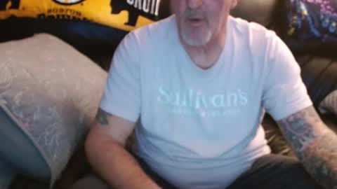 Snapshot of bostonguy1969 chatting on 02-18-26, 04:30 bostonguy1969 online show from 02-18-26, 04:30