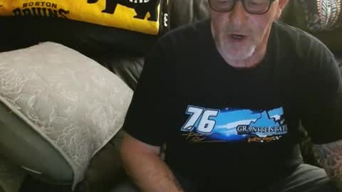 Snapshot of bostonguy1969 chatting on 04-15-26, 01:45 bostonguy1969 online show from 04-15-26, 01:45