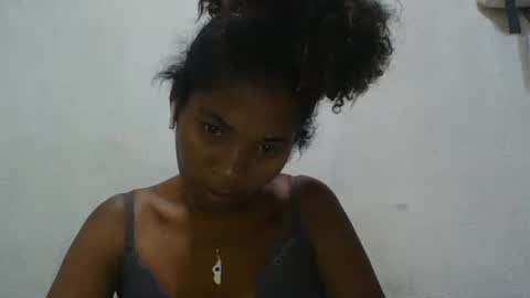 Snapshot of botoelia chatting on 12-13-25, 08:36 botoelia online show from 12-13-25, 08:36