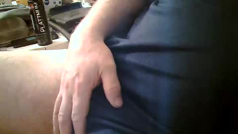 Snapshot of bourbon1965 chatting on 02-07-25, 12:39 Bourbon online show from 02-07-25, 12:39