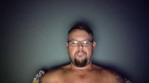 bowtieguy84 online show from 09-20-25, 05:41