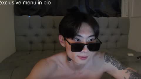 Snapshot of boxman556990 chatting on 11-23-25, 10:37 boxman556990 online show from 11-23-25, 10:37