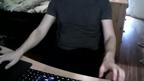 Snapshot of boy21yrs chatting on 02-01-25, 11:43 boy21yrs online show from 02-01-25, 11:43