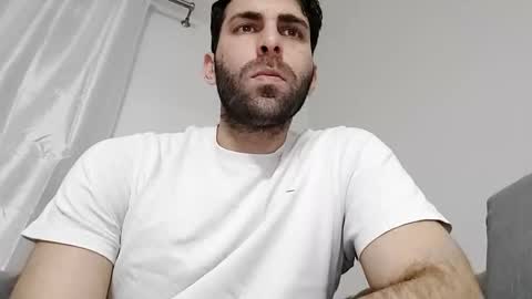 Snapshot of boy_aroundtheworld chatting on 04-04-26, 05:43 Dan online show from 04-04-26, 05:43
