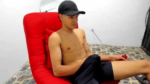 boy_cock_15 online show from 10-22-25, 11:04