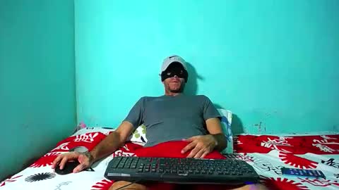 Snapshot of boy_horny_dirty chatting on 01-10-26, 03:30 boy_horny_dirty online show from 01-10-26, 03:30