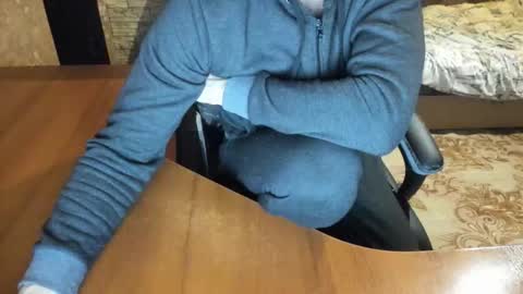 BoyApollon online show from 10-27-25, 07:29