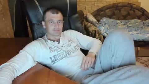 BoyApollon online show from 04-19-26, 05:01