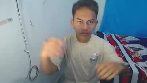 boyax16 online show from 12-30-24, 09:16