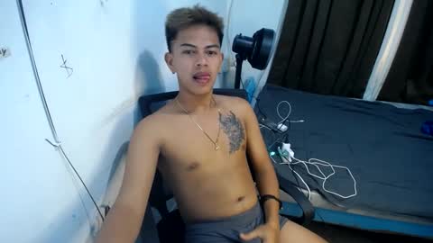 boyax16 online show from 02-03-25, 08:35