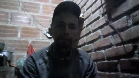 Boy online show from 12-08-24, 03:43