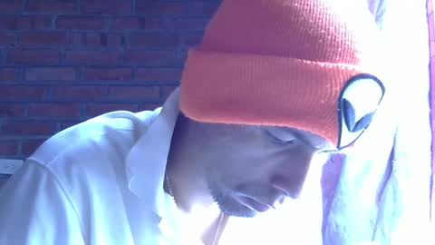 Boy online show from 01-11-26, 02:55